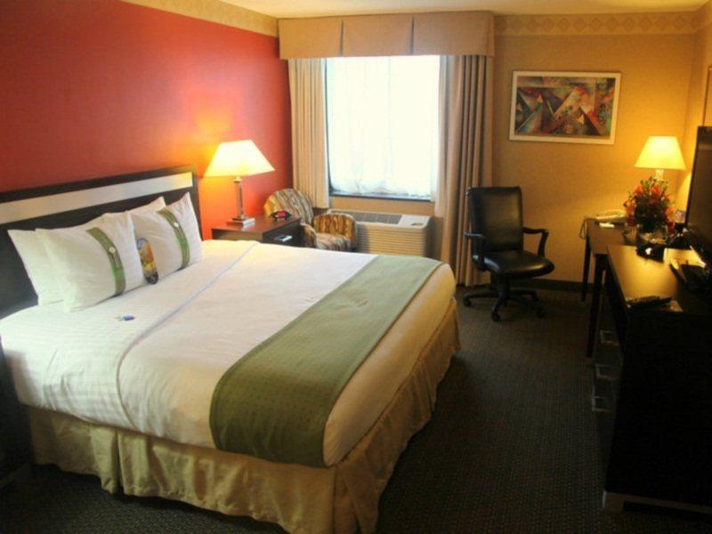 The Laguardia Hotel นิวยอร์ก ภายนอก รูปภาพ